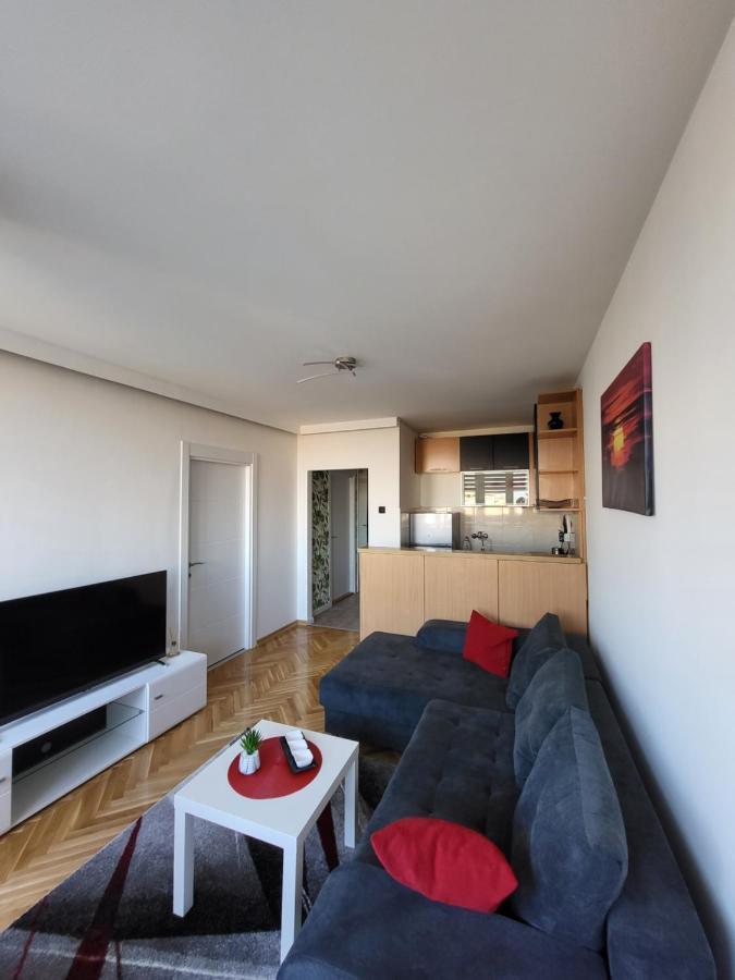 Grey Apartment Белград Екстериор снимка
