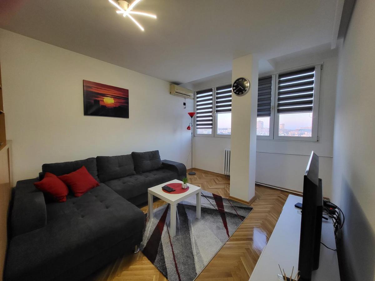 Grey Apartment Белград Екстериор снимка