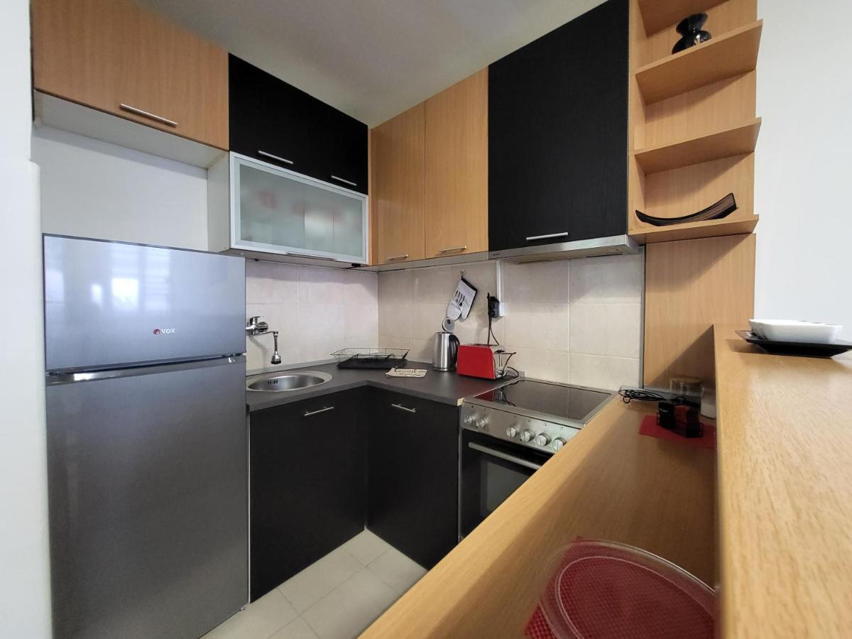 Grey Apartment Белград Екстериор снимка