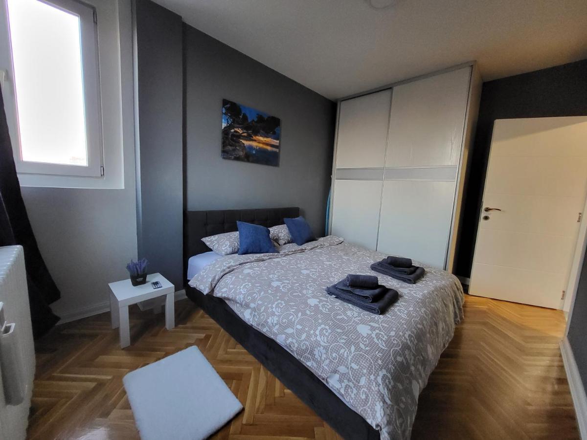 Grey Apartment Белград Екстериор снимка